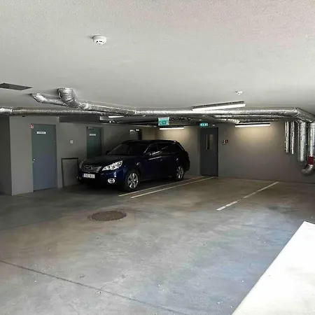 Daire 3 Bedroom In Kalamaja With Free Parking And Balcony *